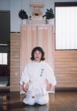 2002.1.13.karate.yumi-10.jpg (14963 oCg)