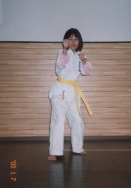 2003.1.7.karate.yumi-3.jpg (30627 oCg)
